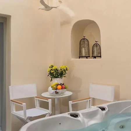 Magical Blu Junior With Outdoor Heated Jacuzzi アパート *