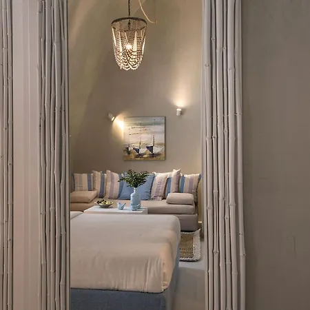 Magical Blu Junior With Outdoor Heated Jacuzzi Apartment