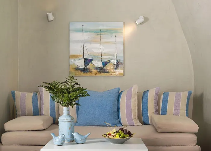 Magical Blu Junior With Outdoor Heated Jacuzzi *